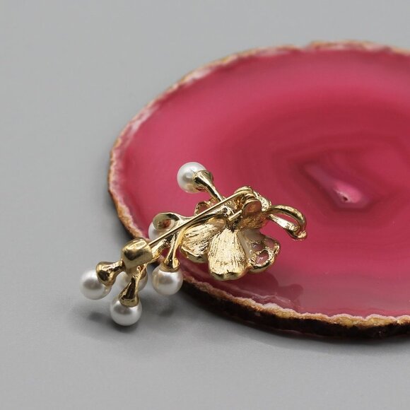 Pink flower pin brooch pendant jewelry white pearl yellow gold tone elegant new - Picture 7 of 10